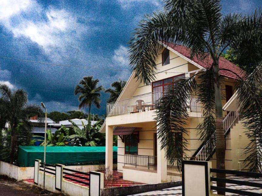 Nest Resorts Athirappilly Eksteriør billede